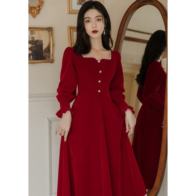 兔年本命年衣服法式赫本小红裙圣诞节服装时尚女装连衣裙新年战袍